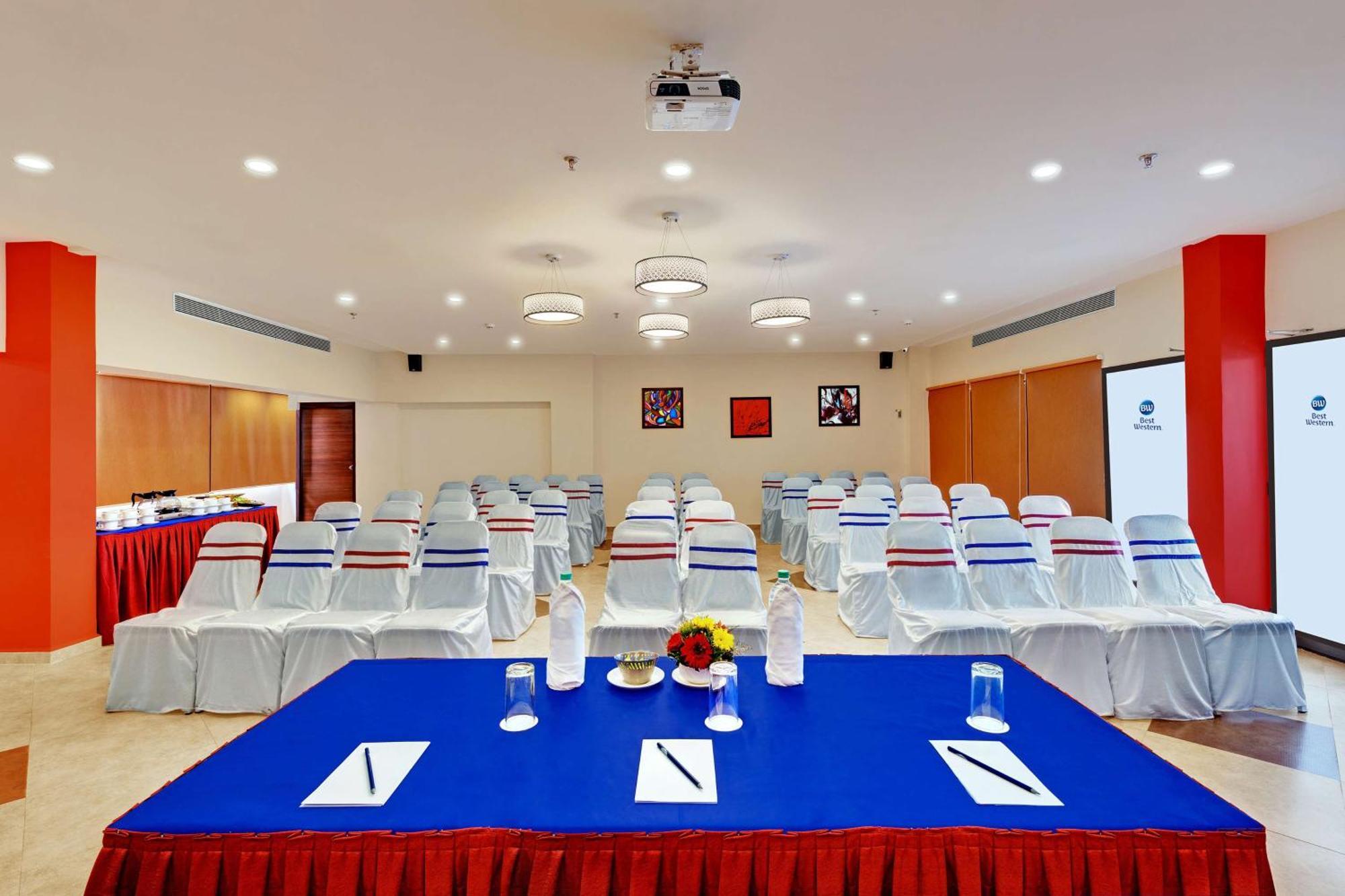 ชัวร์สเตย์ โฮเต็ล บาย เบสต์ เวสเทิร์น อมฤตสร Hotel อัมริตสา ภายนอก รูปภาพ