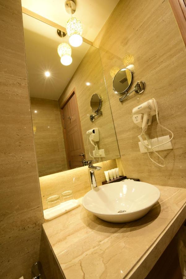 ชัวร์สเตย์ โฮเต็ล บาย เบสต์ เวสเทิร์น อมฤตสร Hotel อัมริตสา ภายนอก รูปภาพ