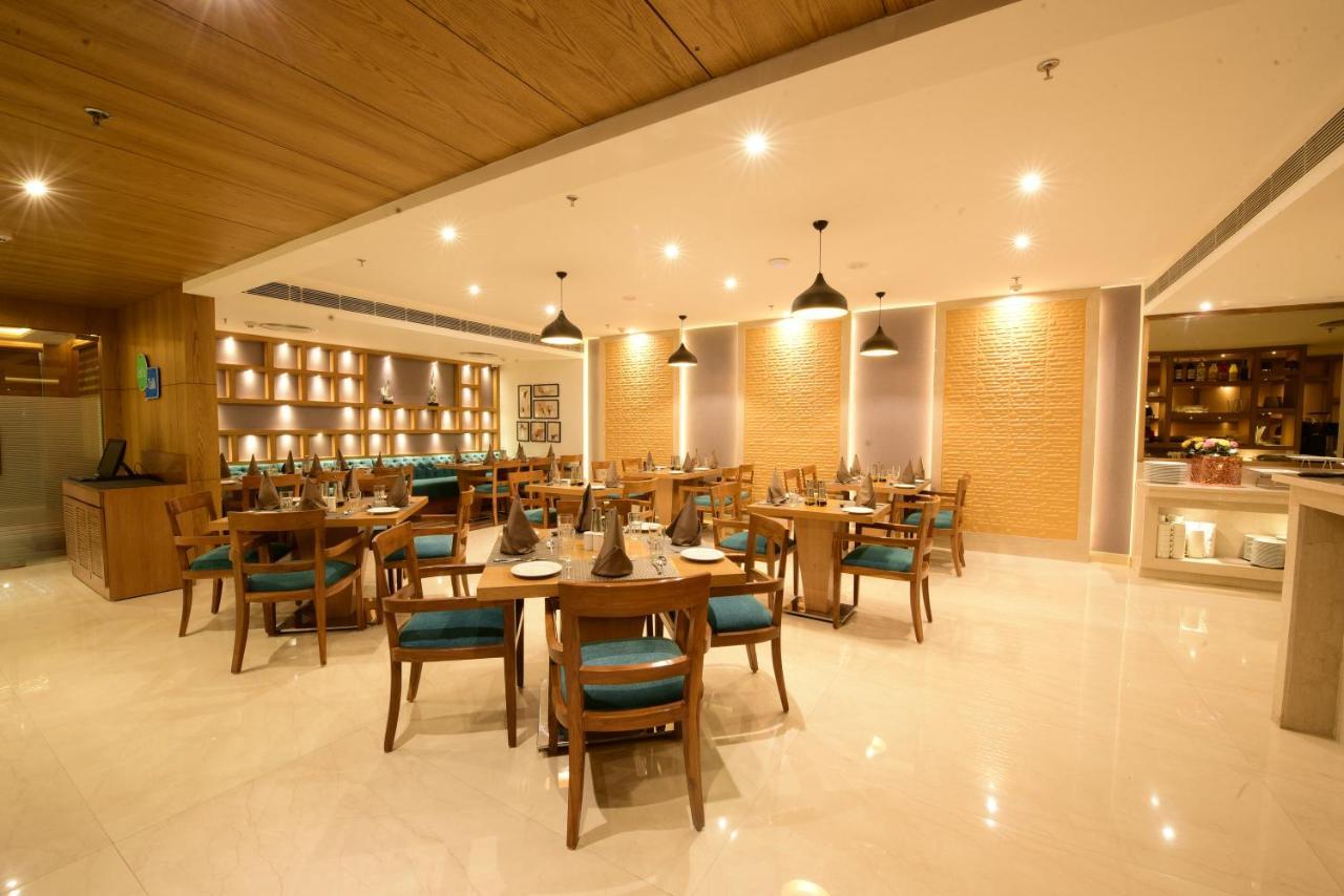 ชัวร์สเตย์ โฮเต็ล บาย เบสต์ เวสเทิร์น อมฤตสร Hotel อัมริตสา ภายนอก รูปภาพ