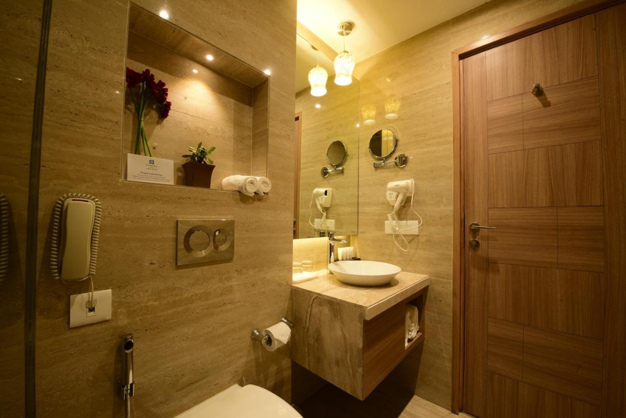 ชัวร์สเตย์ โฮเต็ล บาย เบสต์ เวสเทิร์น อมฤตสร Hotel อัมริตสา ภายนอก รูปภาพ