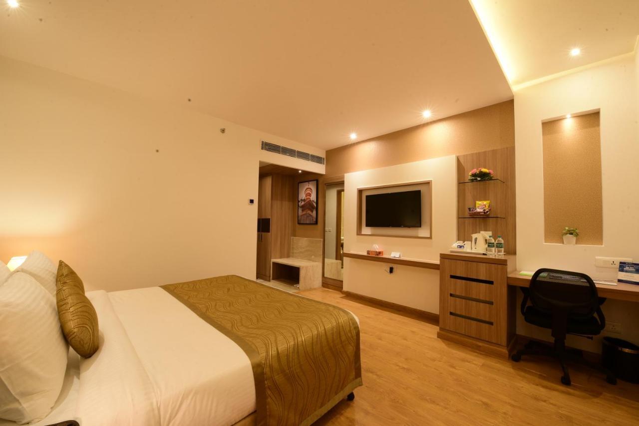 ชัวร์สเตย์ โฮเต็ล บาย เบสต์ เวสเทิร์น อมฤตสร Hotel อัมริตสา ภายนอก รูปภาพ