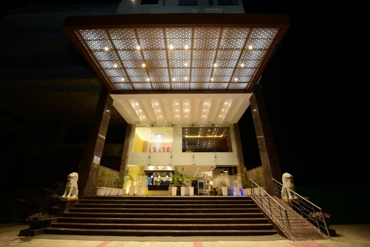 ชัวร์สเตย์ โฮเต็ล บาย เบสต์ เวสเทิร์น อมฤตสร Hotel อัมริตสา ภายนอก รูปภาพ
